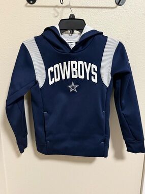 Nike Youth Dallas Cowboys Sideline Therma-FIT Pullover Hoodie
